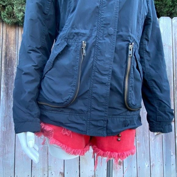 Rip Curl Black Jacket - Picture 4 of 11